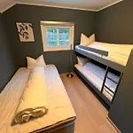 Basstuvaga Ferieparadis, Kristiansand, Sogne