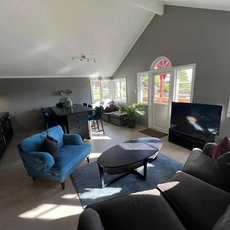 Apartment Moderne Og Flott Beliggende I Skjaergarden Med Mulighet For Bat! Kristiansand