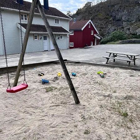 Apartment Moderne Og Flott Beliggende I Skjaergarden Med Mulighet For Bat! Kristiansand